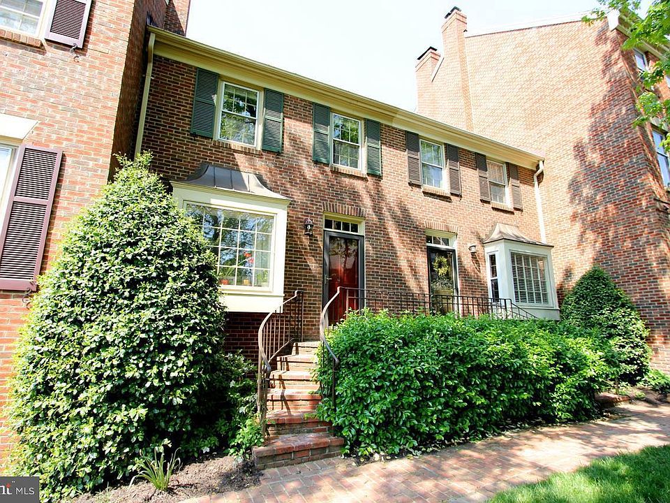 1st image of 1104 Michigan Ct