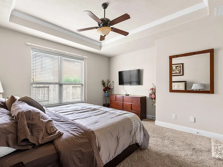 25915 Lockspur Ct — Photo 27
