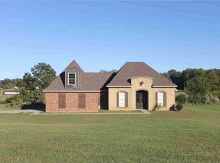 158 Grandview Dr, Florence, MS 39073