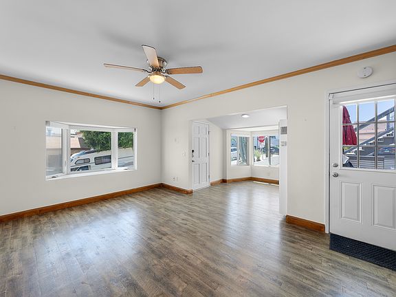 2nd image of 606 Loma Dr #606