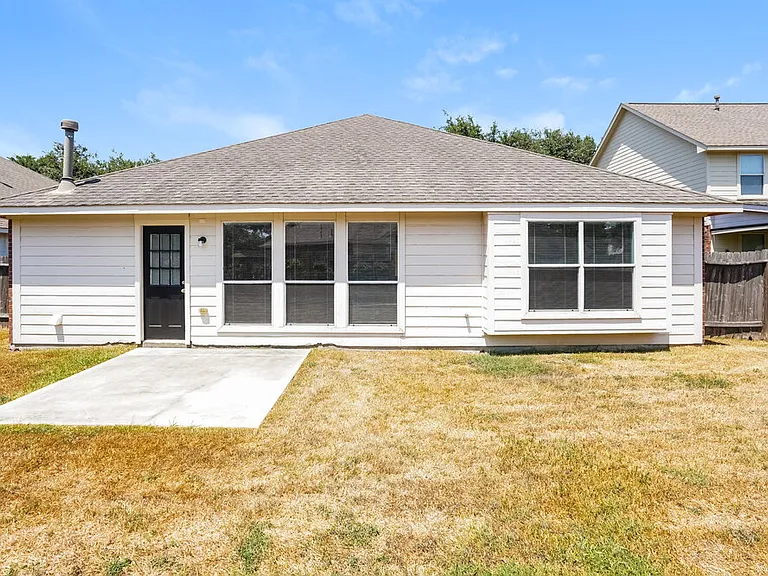 26019 Chapman Falls Dr — Photo 15