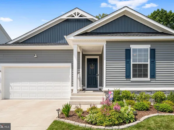 6306 Bobcat Ln, King George, VA 22485