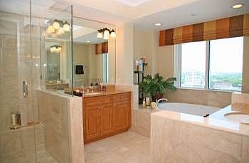 3rd image of 400 Beach Dr NE APT 1801