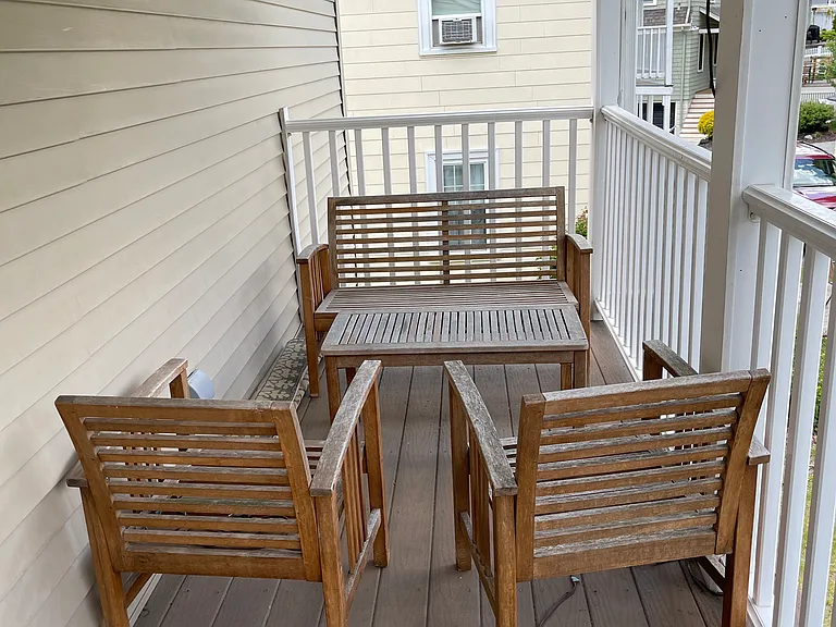 337 Summer St — Photo 10