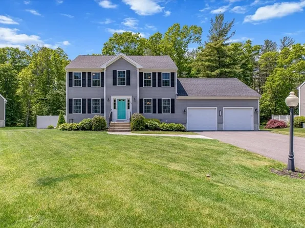 124 Appaloosa Way, Taunton, MA 02780