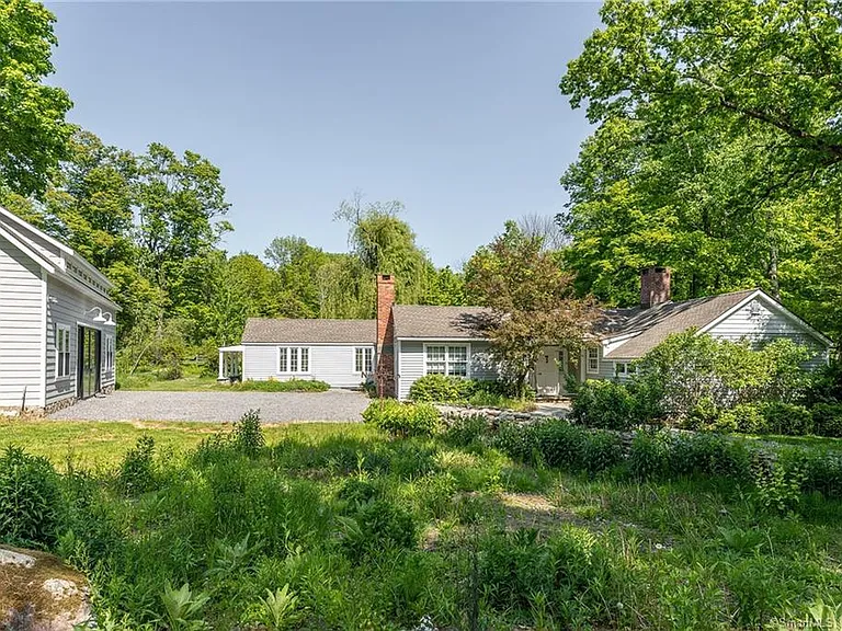 90 Sharon Mountain Rd — Photo 21