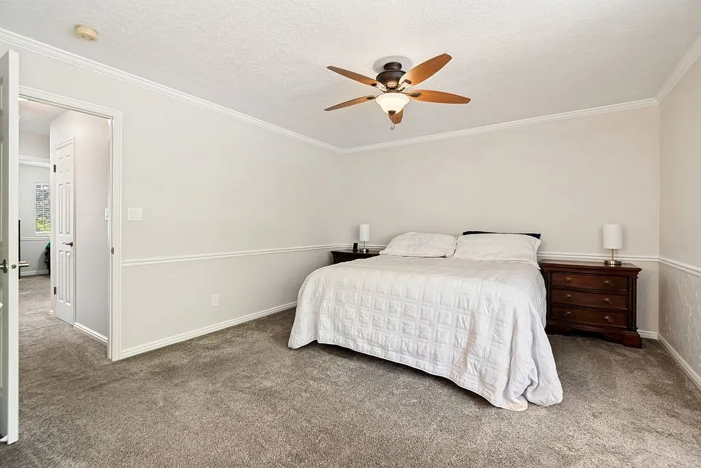 1062 East 100 South Street — Photo 4