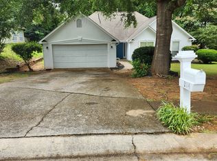 214 Lees Cv, Helena, AL 35080