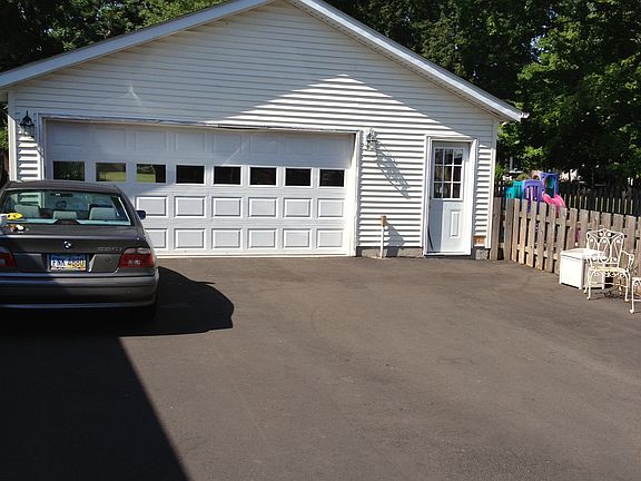 2nd image of 7771 Joseph St