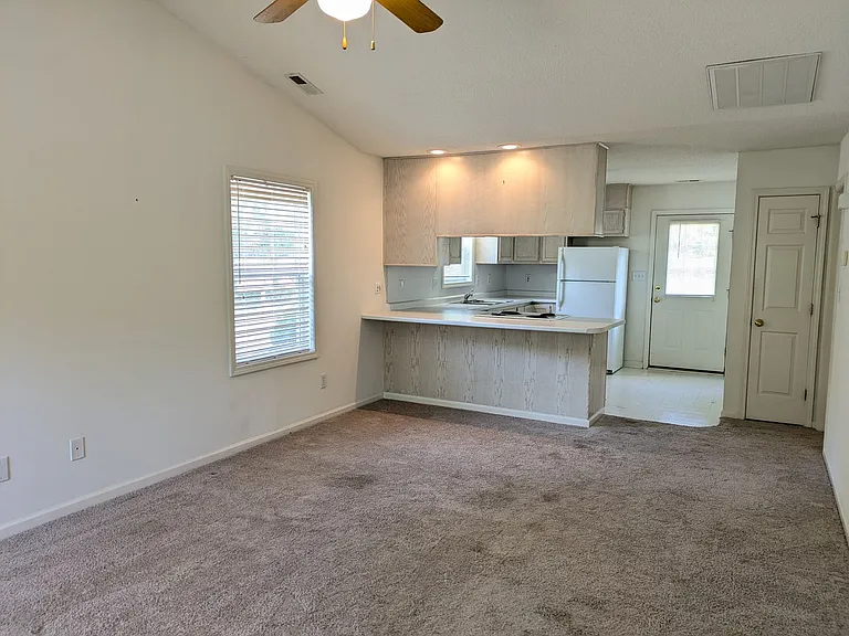108 Bogey Ln — Photo 5