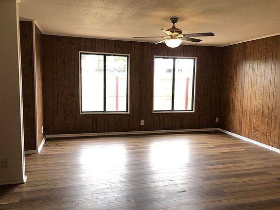 5th image of 3195 Diana Ln Unit 4