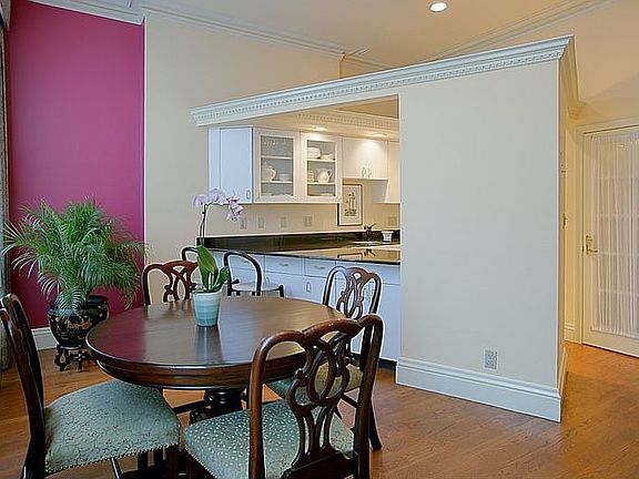 Seperate dining room