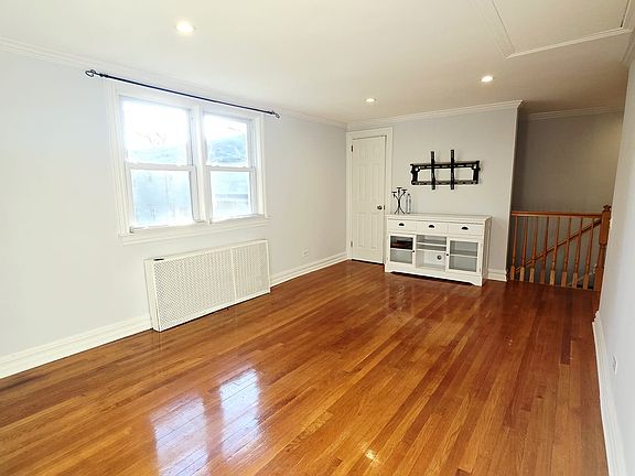 5th image of 1607 Wood Ave #1A