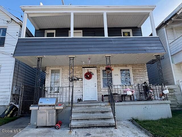 1st image of 1606 Foster Avenue