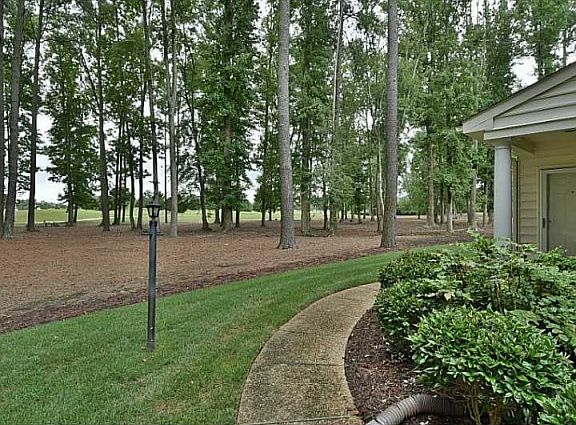 3rd image of 2810 Gentle Fawn Ct