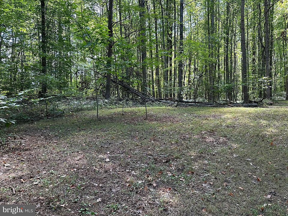 2nd image of 1500-1501 1504 Cogar Rd