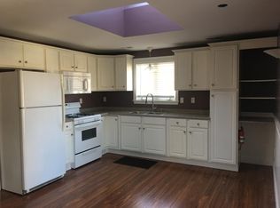 205 Longmeadow Ave, Warwick, RI 02889