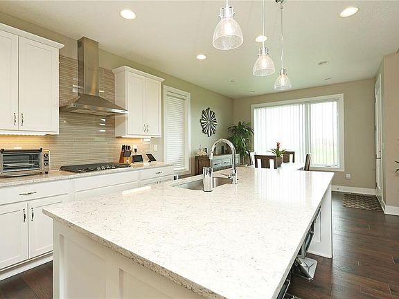 2nd image of 4821 NE Seneca Dr