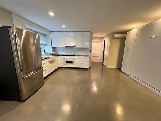 Rented by Nest Seekers International | media 4