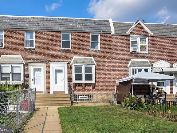 2nd image of 2205 Glenview St