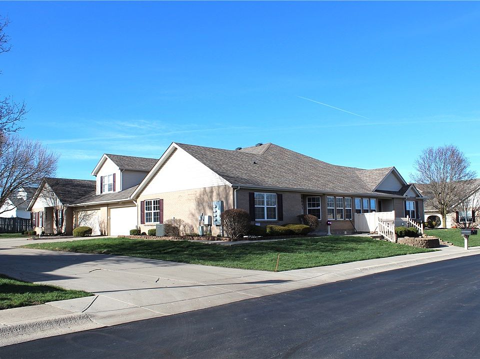 1st image of 4051 Twin Lakes Cir