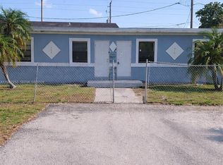 908 SW Avenue D, Belle Glade, FL 33430