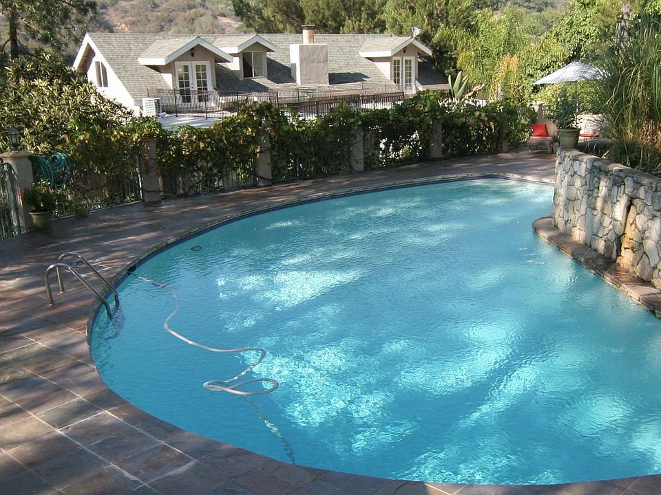 2nd image of 11740 El Cerro Ln