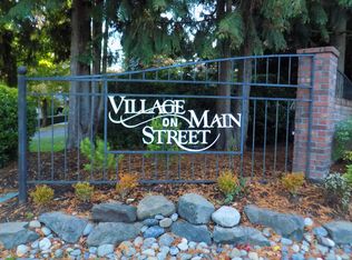 385 145th Pl SE, Bellevue, WA 98007
