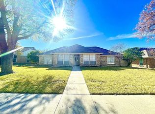 904 Clinton Dr, Plano, TX 75075