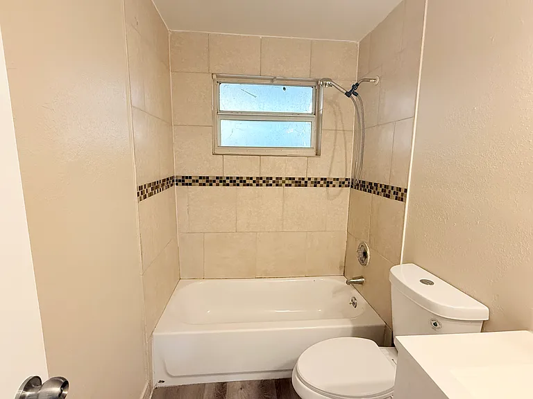 2770 NW 14th Ct #2 — Photo 10