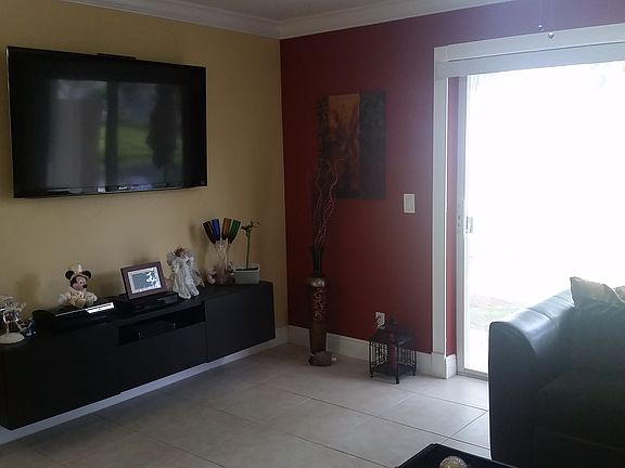 3rd image of 8534 W Southgate Shores Cir