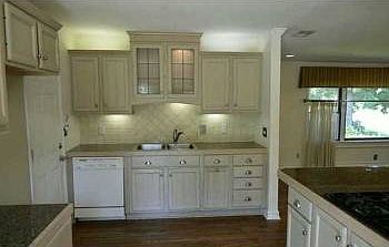 3rd image of 2005 N Lewis Ave
