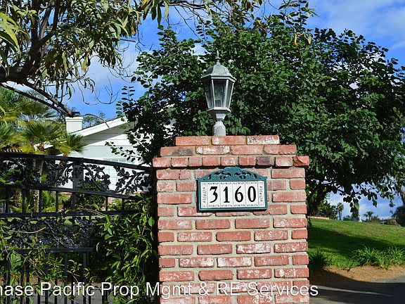 3rd image of 3160 Fruitland Dr