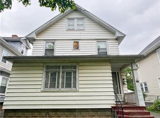 140 Weldon St, Rochester, NY 14611