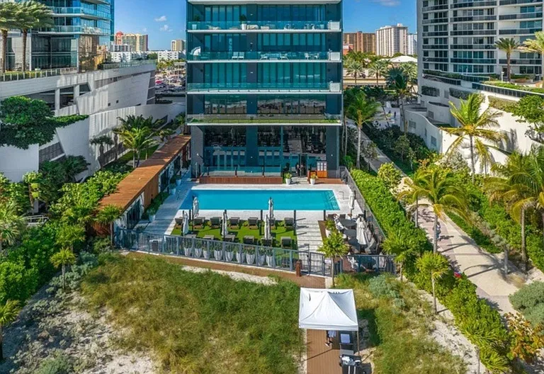 17141 Collins Ave #2902 — Photo 3