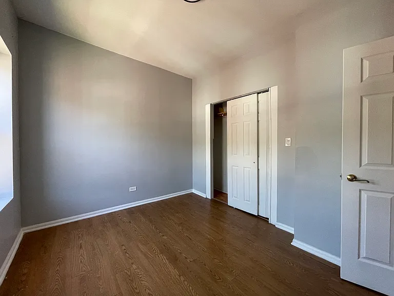 1152 N Harding Ave #3 — Photo 5