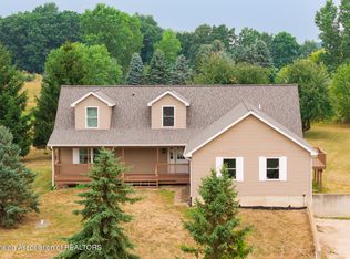 5795 E Centerline Rd, Saint Johns, MI 48879