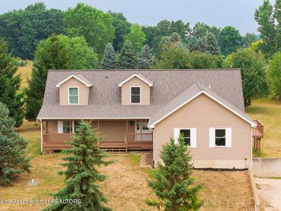 5795 E Centerline Rd, Saint Johns, MI, 48879