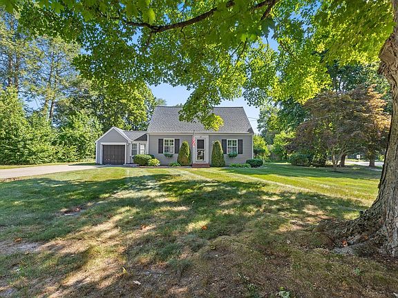 3rd image of 66 Prospect St