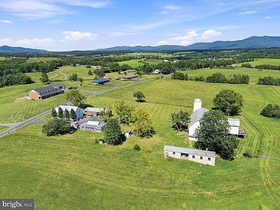 131st image of 625 Riverbend Rd