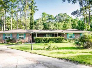 443 Pinemont Dr, Sour Lake, TX 77659