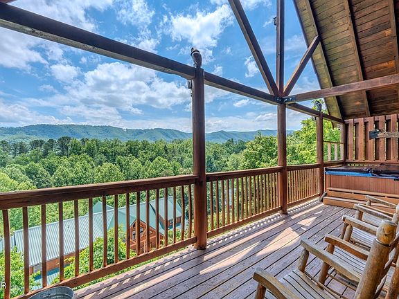 4th image of 4519 Forest Vista Way