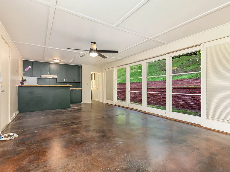 3310 Tantalus Dr #B — Photo 3