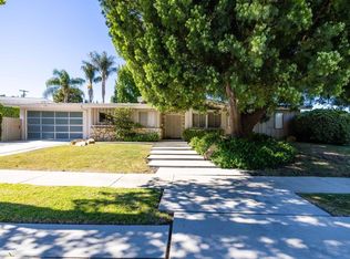 23030 Mosby St, Woodland Hills, CA 91364