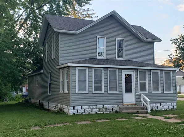 400 W 4th St, Frederika, IA 50674