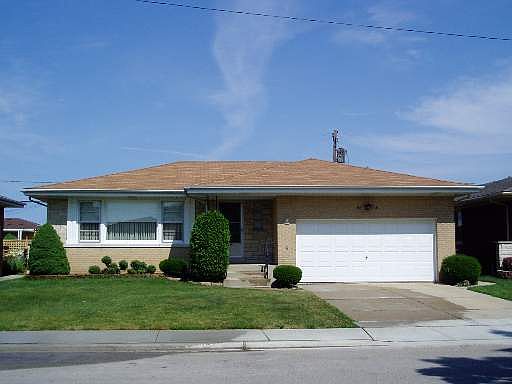1st image of 4553 N Potawatomie Ave
