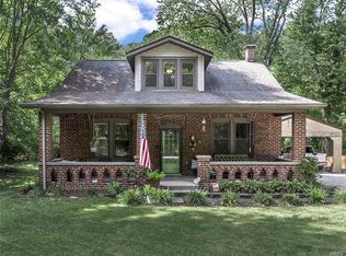 719 Dutch Hollow Rd, Belleville, IL 62223