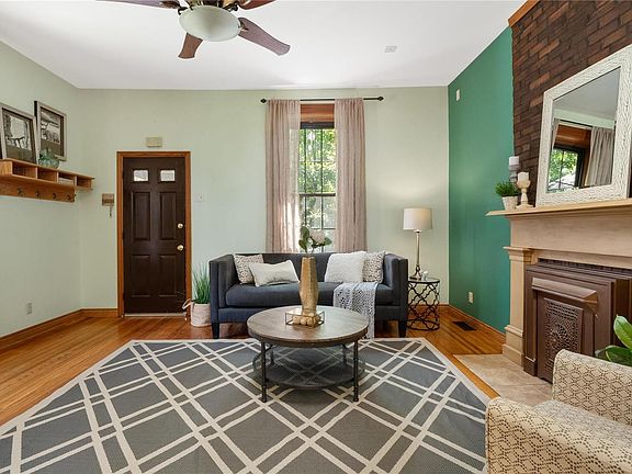 4th image of 7063 Winona Ave