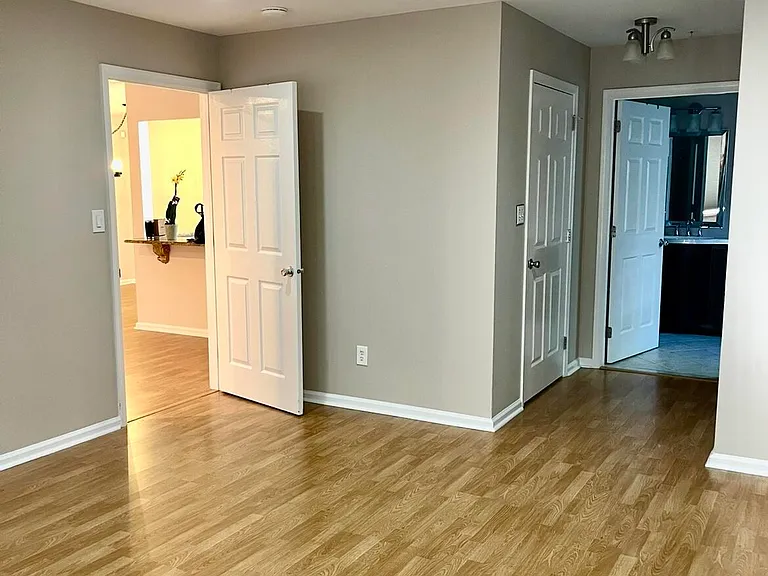 102 Wedgewood Cir — Photo 9