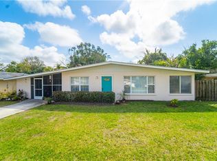 2988 Greenbriar St, Sarasota, FL 34237